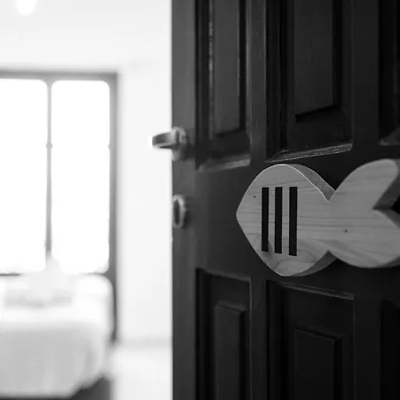 Ragoussis Sweet נאוסה