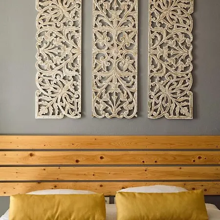 Ragoussis Sweet נאוסה