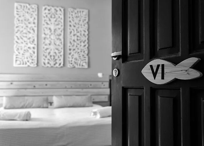 Πανσιόν Ragoussis Sweet Νάουσα